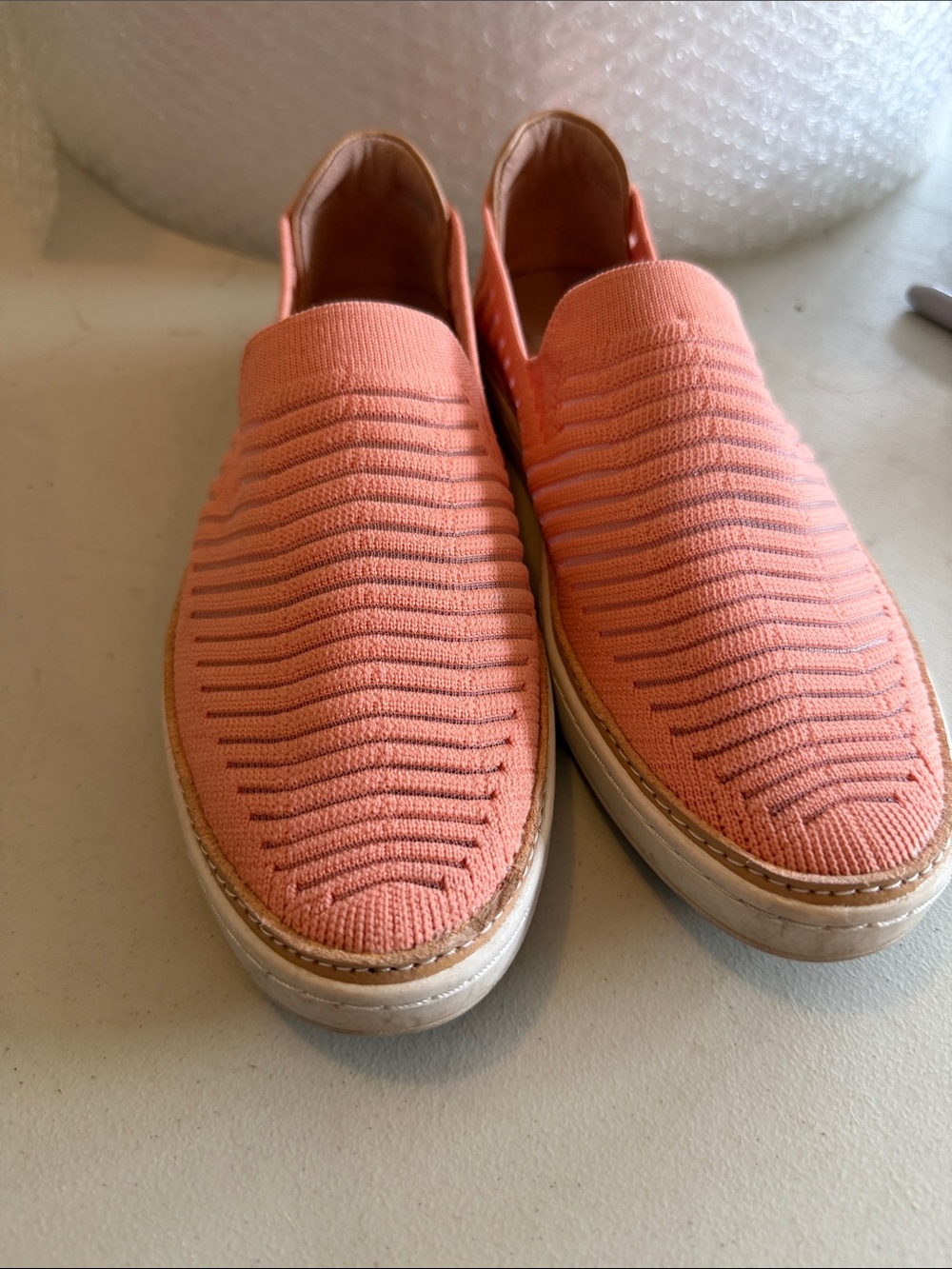 UGG Women’s Coral Knit Slip-On Mules size 6.5